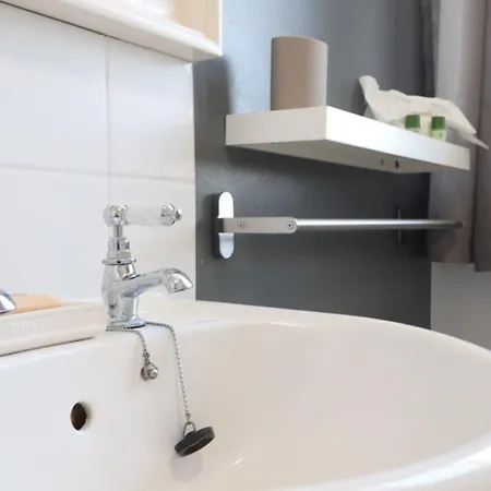 Apartman Stylish 2 Bed In Old Market Bristol