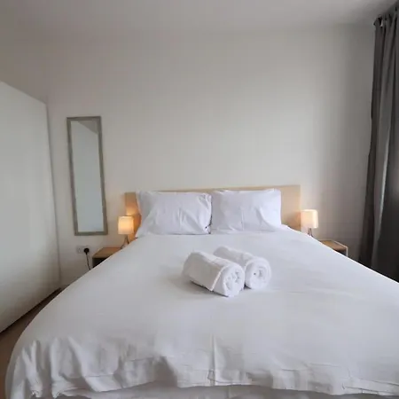 Stylish 2 Bed In Old Market Apartman *