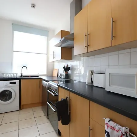 Daire Stylish 2 Bed In Old Market *