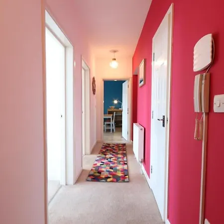 Stylish 2 Bed In Old Market *