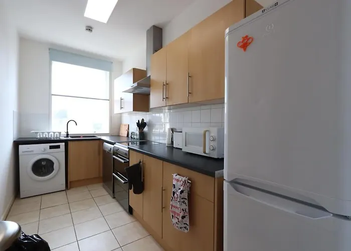 Stylish 2 Bed In Old Market Apartamento